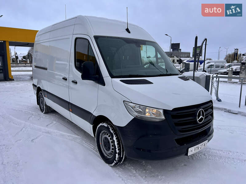 Вантажний фургон Mercedes-Benz Sprinter 2020 в Дніпрі