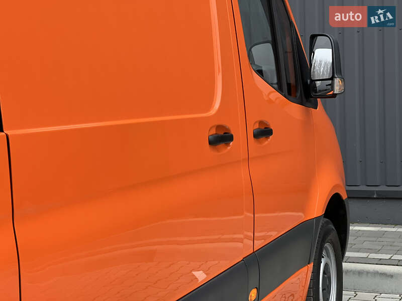 Грузовой фургон Mercedes-Benz Sprinter 2023 в Дубно