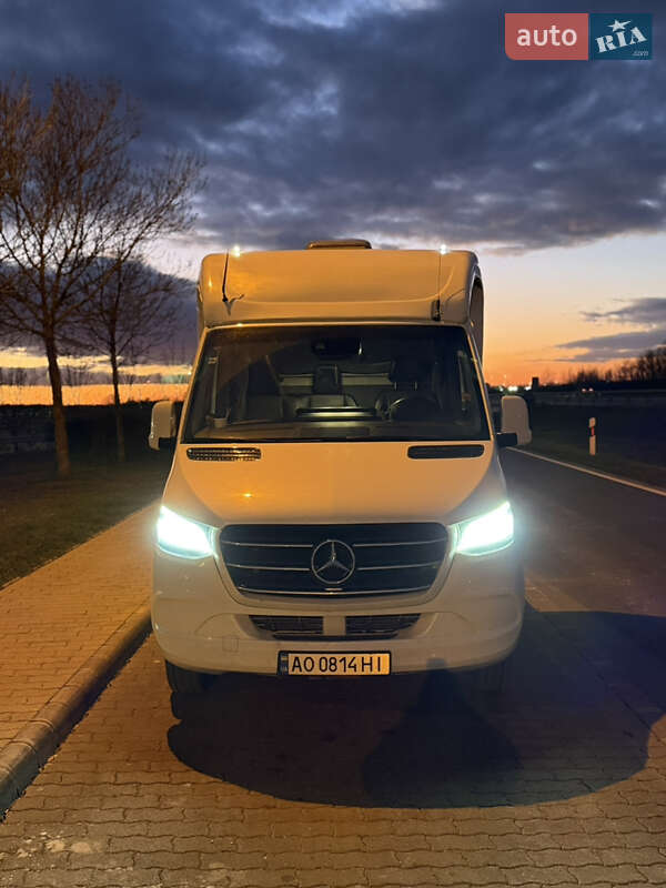 Автовоз Mercedes-Benz Sprinter 2018 в Мукачевому