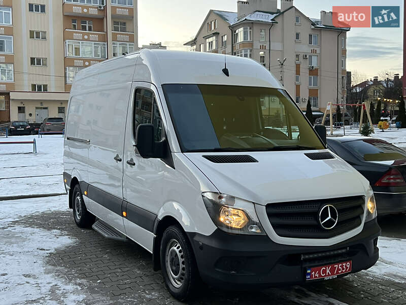 Вантажний фургон Mercedes-Benz Sprinter 2018 в Чернівцях