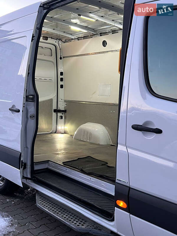 Вантажний фургон Mercedes-Benz Sprinter 2018 в Чернівцях