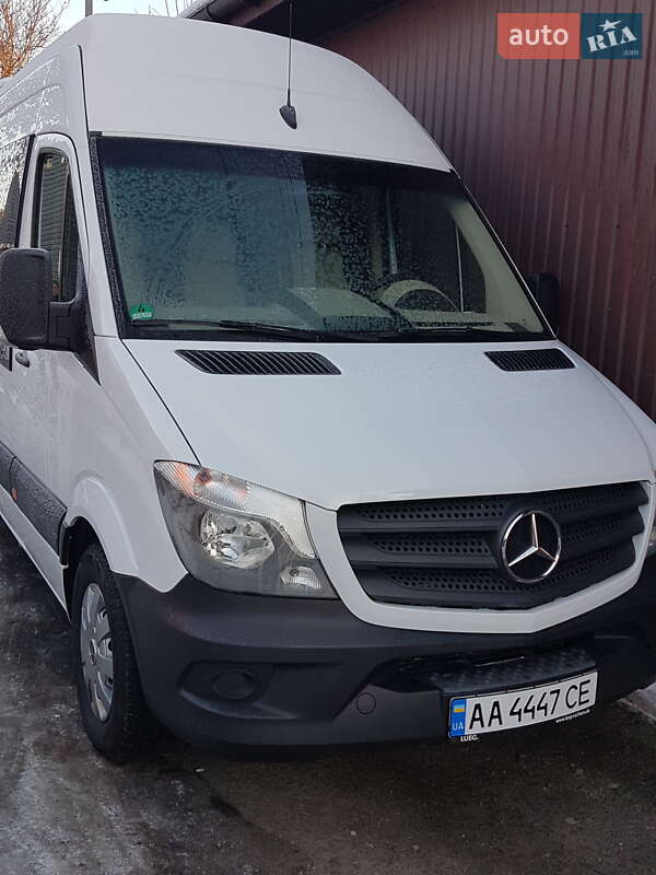 Туристичний / Міжміський автобус Mercedes-Benz Sprinter 2016 в Києві