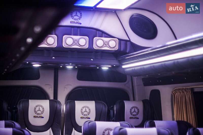 Туристичний / Міжміський автобус Mercedes-Benz Sprinter 2016 в Києві
