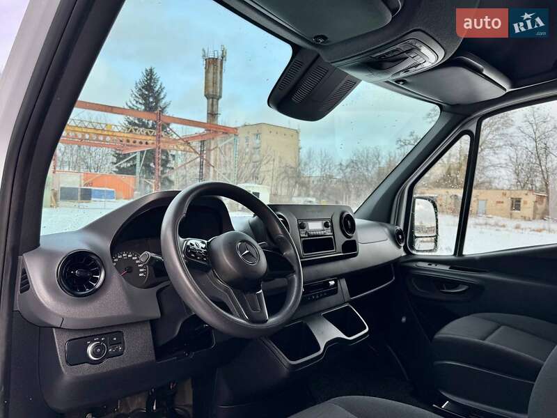 Вантажний фургон Mercedes-Benz Sprinter 2021 в Вінниці