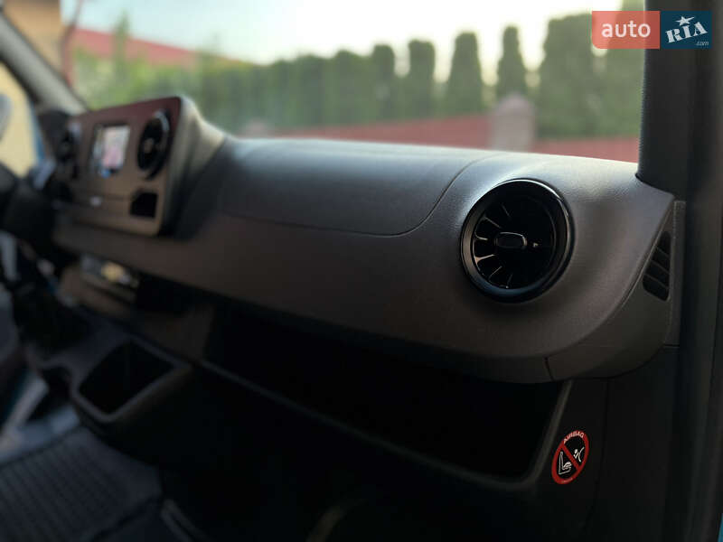 Вантажний фургон Mercedes-Benz Sprinter 2019 в Тернополі