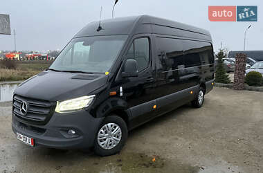 Грузовой фургон Mercedes-Benz Sprinter 2020 в Черновцах