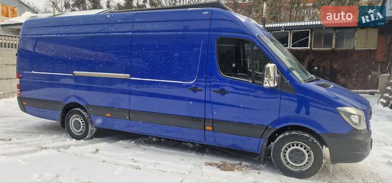 Вантажний фургон Mercedes-Benz Sprinter 2018 в Рівному