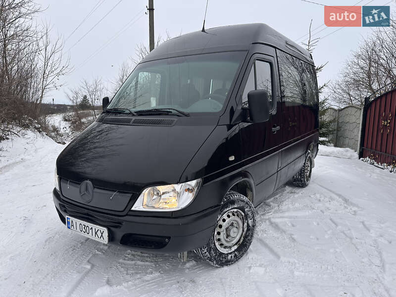 Универсал Mercedes-Benz Sprinter 2005 в Киеве фото Универсал Mercedes-Benz Sprinter 2005 в Киеве