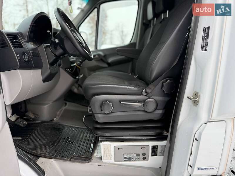 Эвакуатор Mercedes-Benz Sprinter 2013 в Хмельницком фото 16 Эвакуатор Mercedes-Benz Sprinter 2013 в Хмельницком