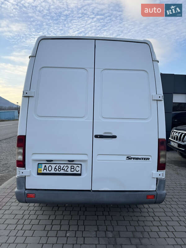Мінівен Mercedes-Benz Sprinter 2005 в Тячеві