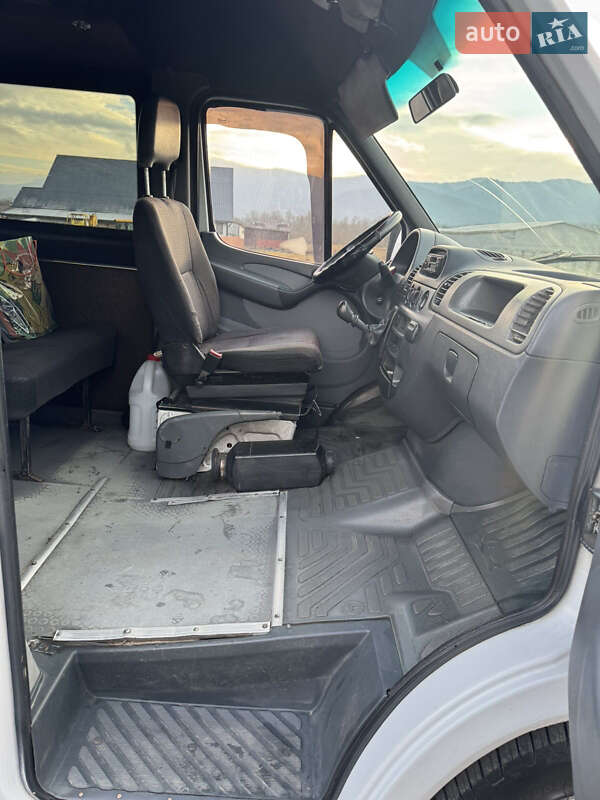 Мінівен Mercedes-Benz Sprinter 2005 в Тячеві