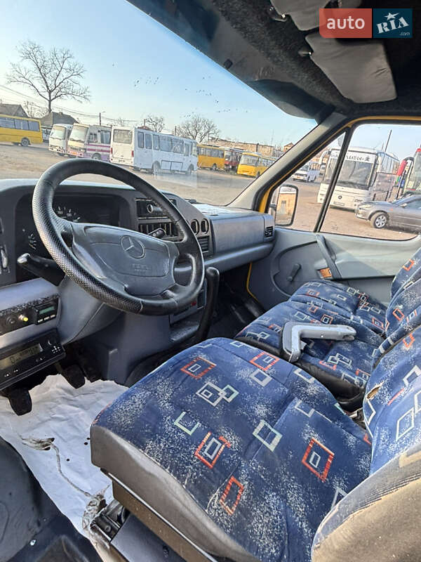 Пригородный автобус Mercedes-Benz Sprinter 1998 в Белгороде-Днестровском