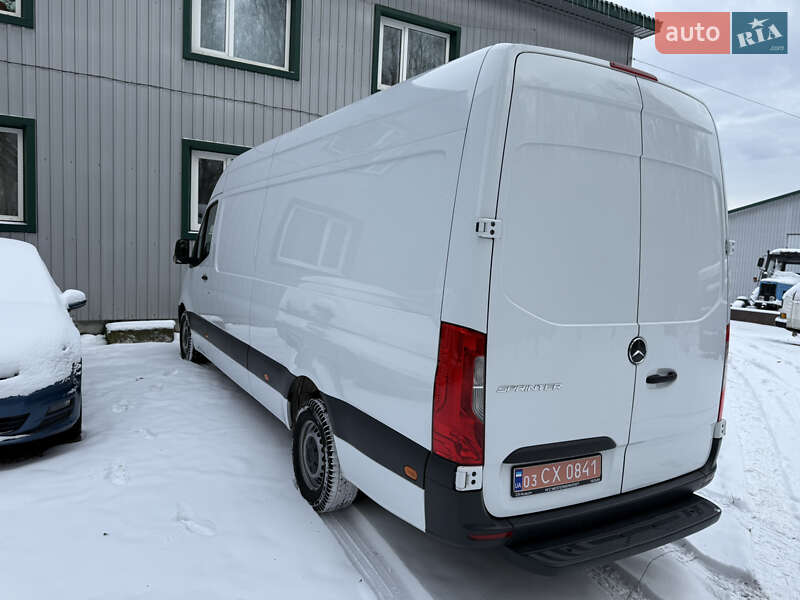 Вантажний фургон Mercedes-Benz Sprinter 2018 в Києві