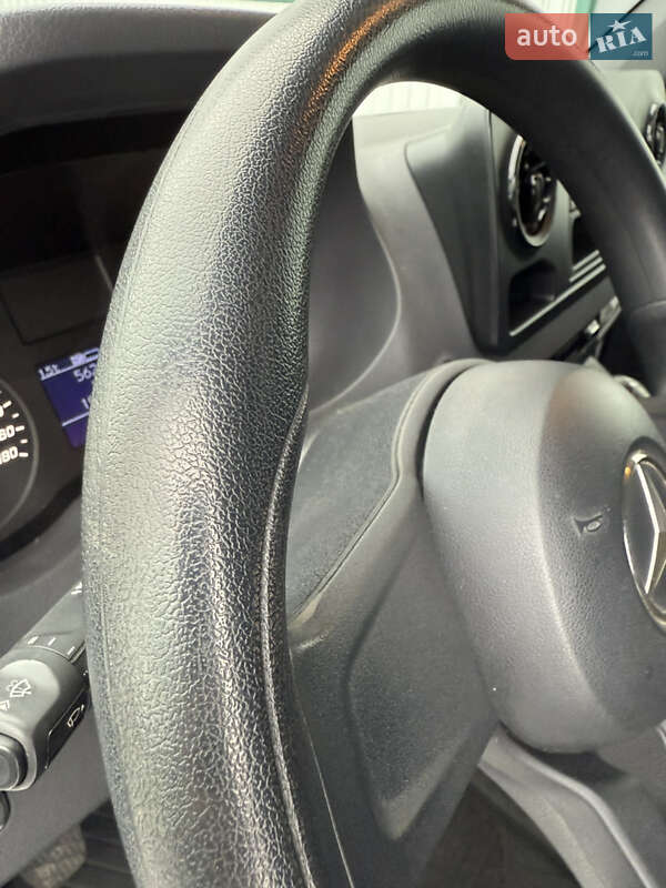 Вантажний фургон Mercedes-Benz Sprinter 2018 в Києві