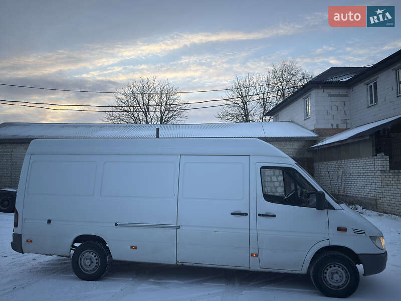 Грузовой фургон Mercedes-Benz Sprinter 2006 в Ровно фото 9 Грузовой фургон Mercedes-Benz Sprinter 2006 в Ровно