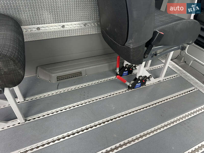 Мікроавтобус Mercedes-Benz Sprinter 2013 в Чернівцях