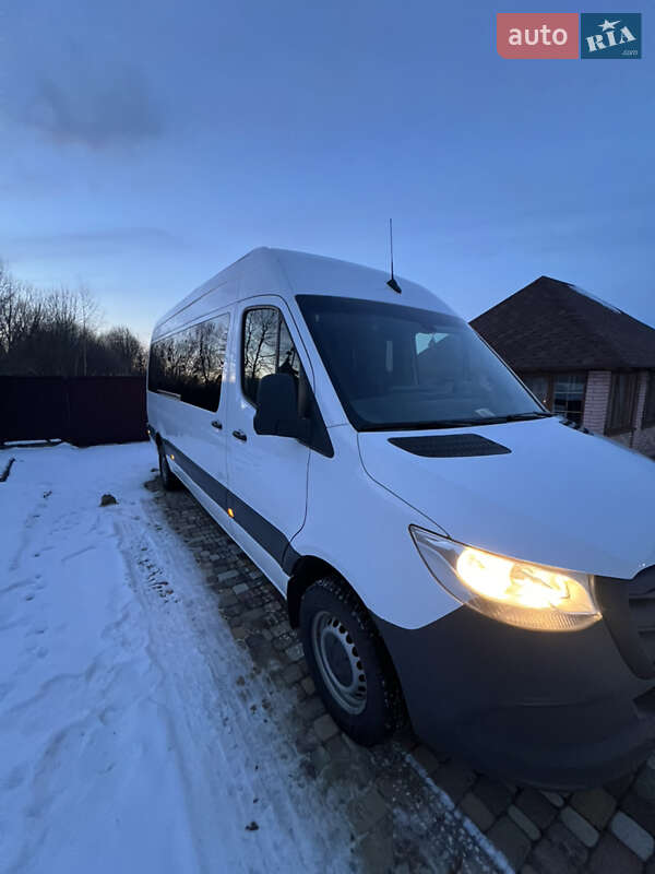 Микроавтобус Mercedes-Benz Sprinter 2020 в Черновцах фото 23 Микроавтобус Mercedes-Benz Sprinter 2020 в Черновцах