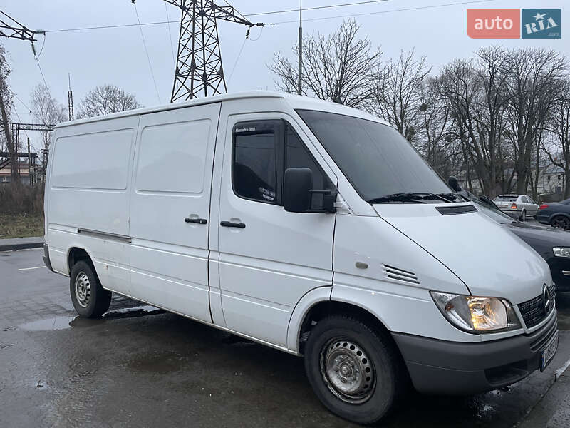 Мікроавтобус вантажний (до 3,5т) Mercedes-Benz Sprinter 2003 в Жовкві