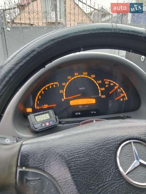 Городской автобус Mercedes-Benz Sprinter 2005 в Николаеве