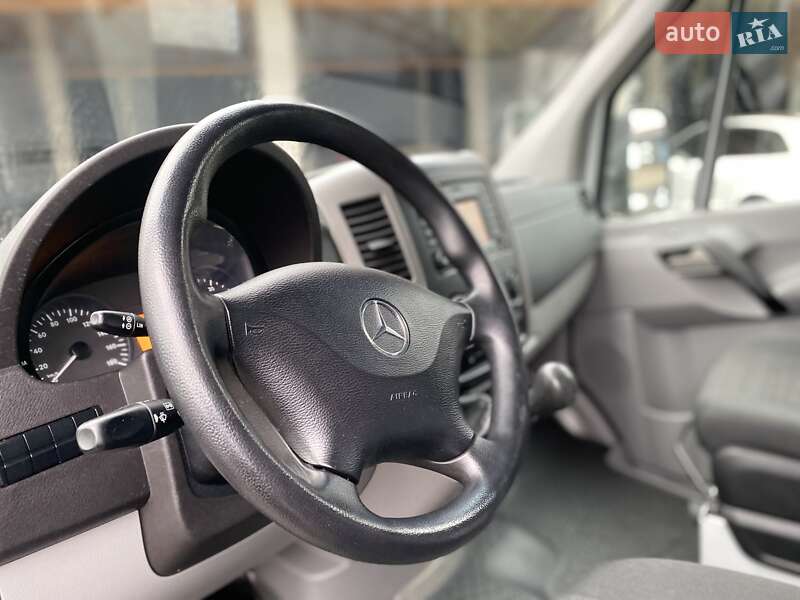 Грузовой фургон Mercedes-Benz Sprinter 2018 в Хусте