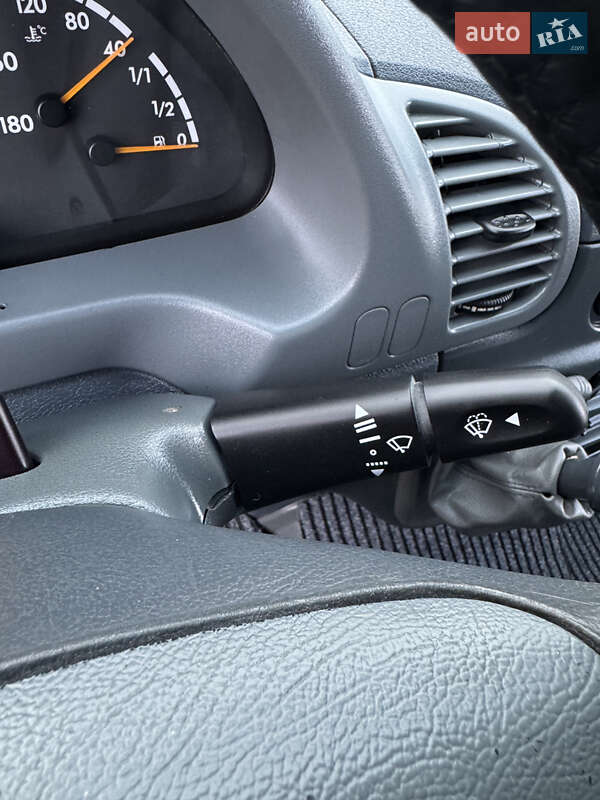 Грузовой фургон Mercedes-Benz Sprinter 2006 в Ровно фото 27 Грузовой фургон Mercedes-Benz Sprinter 2006 в Ровно