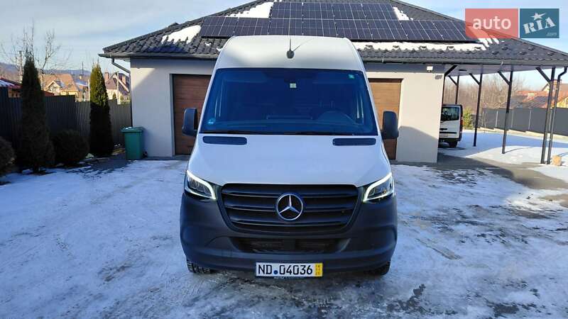 Вантажний фургон Mercedes-Benz Sprinter 2021 в Долині