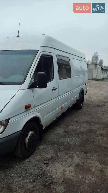 Грузовой фургон Mercedes-Benz Sprinter 2005 в Запорожье