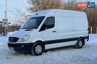 Вантажний фургон Mercedes-Benz Sprinter 2013 в Рівному