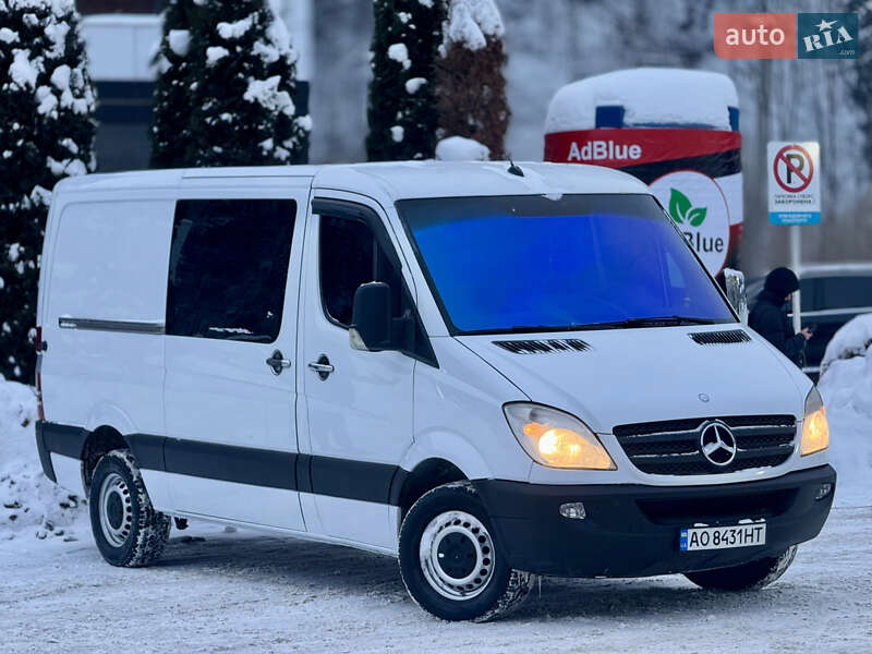 Mercedes-Benz Sprinter 2012