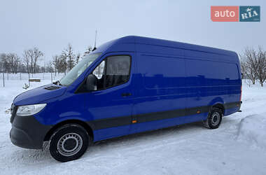 Вантажний фургон Mercedes-Benz Sprinter 2021 в Дубні