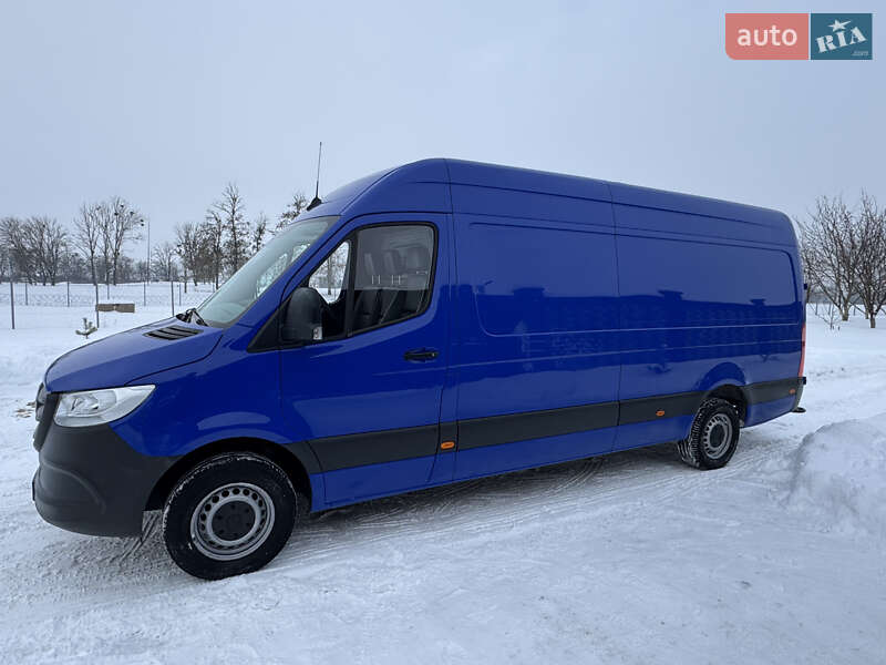 Mercedes-Benz Sprinter 2021