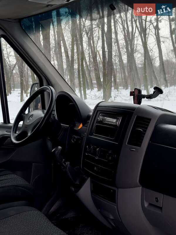 Микроавтобус грузовой (до 3,5т) Mercedes-Benz Sprinter 2008 в Черновцах