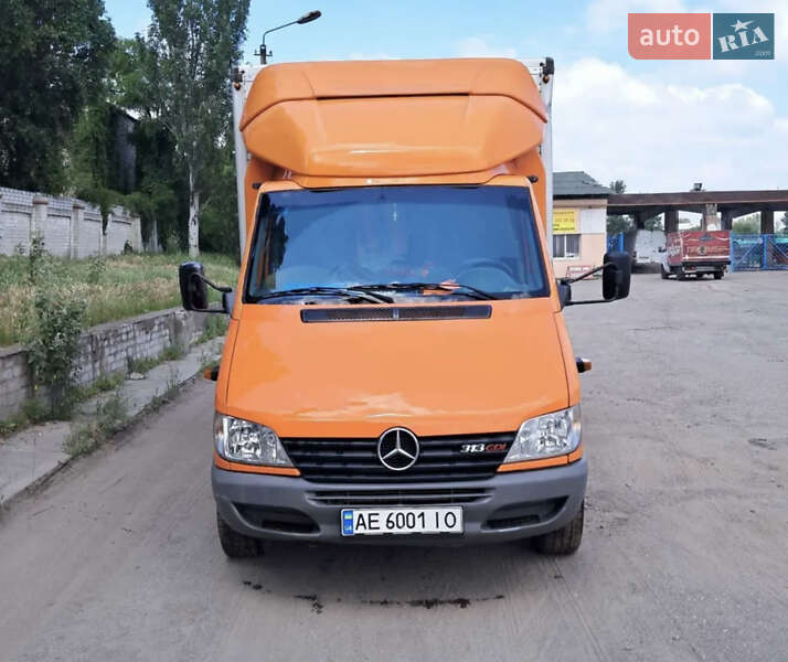 Mercedes-Benz Sprinter
