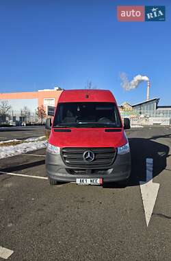 Грузовой фургон Mercedes-Benz Sprinter 2021 в Бережанах