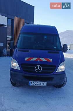 Грузовой фургон Mercedes-Benz Sprinter 2012 в Хусте