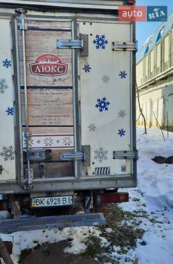 Грузовой фургон Mercedes-Benz Sprinter 2005 в Ровно