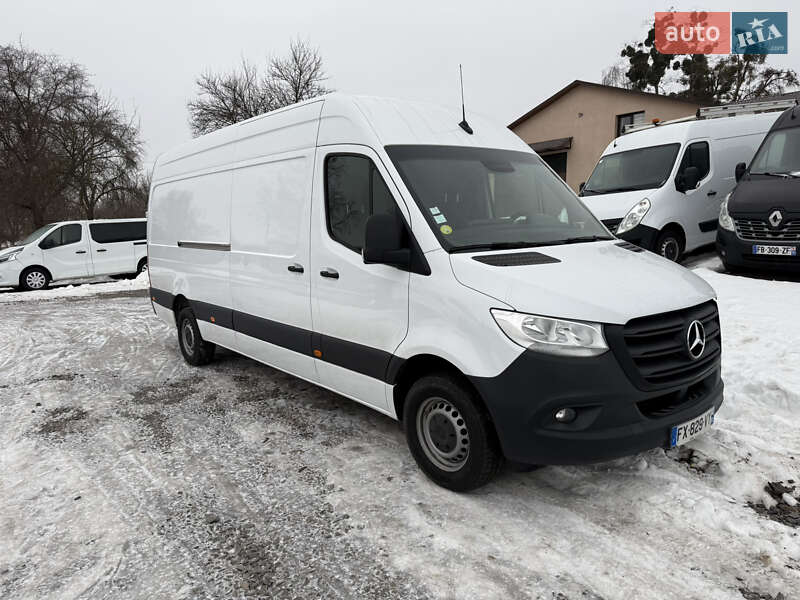 Mercedes-Benz Sprinter 2021