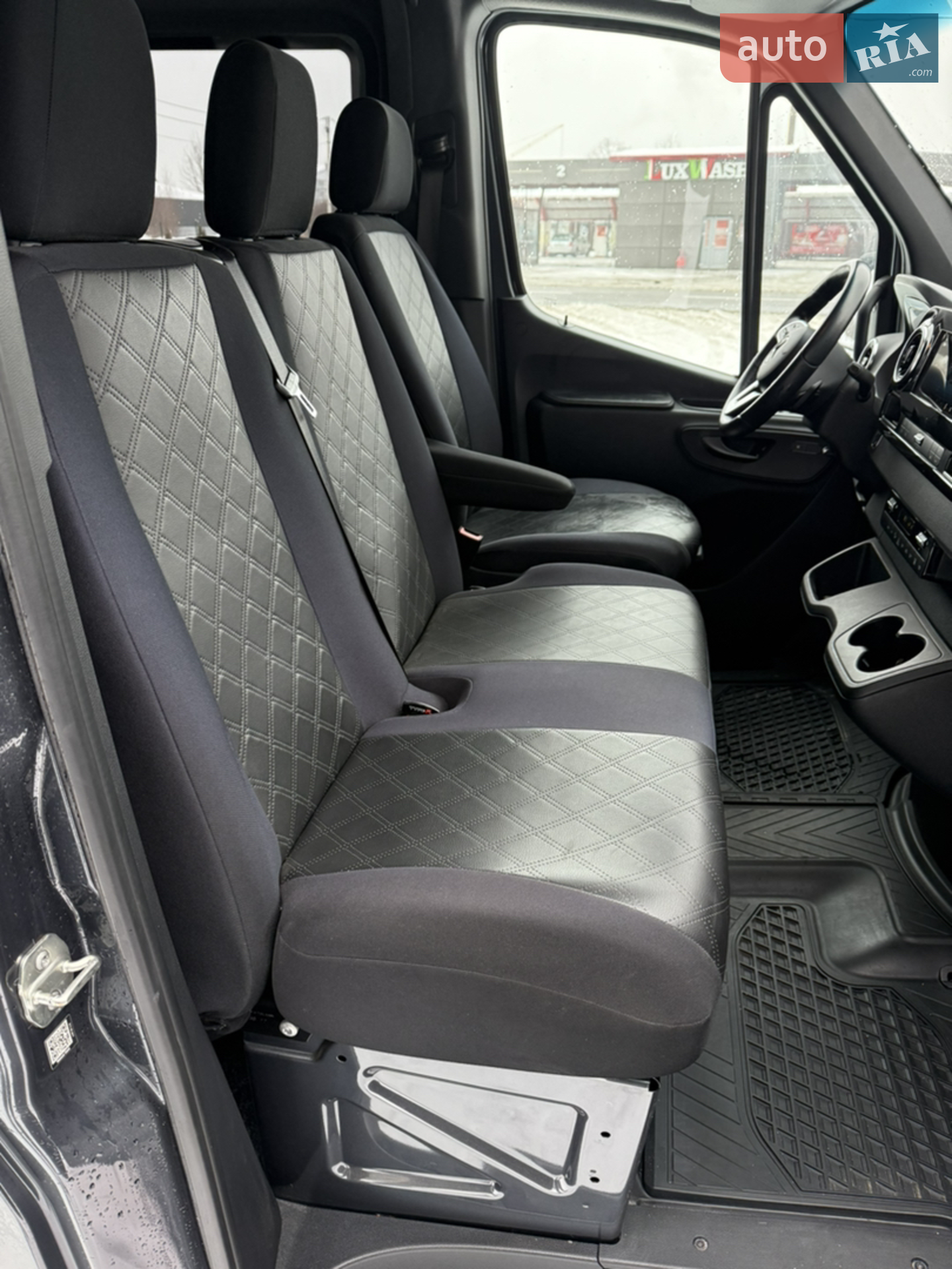 2022 Mercedes-Benz Sprinter - мініатюра 17