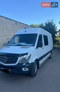 Грузопассажирский фургон Mercedes-Benz Sprinter 2016 в Черновцах