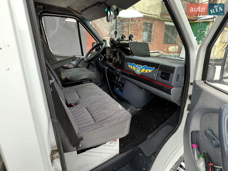 Эвакуатор Mercedes-Benz Sprinter 1999 в Виннице