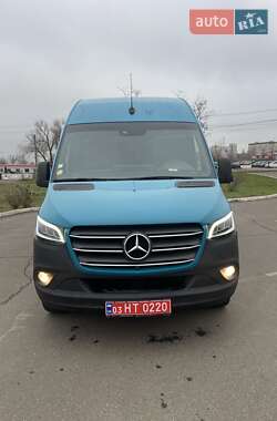 Вантажний фургон Mercedes-Benz Sprinter 2021 в Кривому Розі