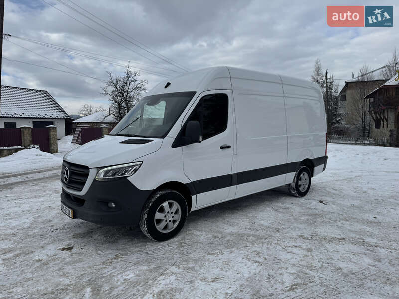 Mercedes-Benz Sprinter