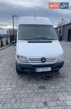 Вантажопасажирський фургон Mercedes-Benz Sprinter 2005 в Івано-Франківську