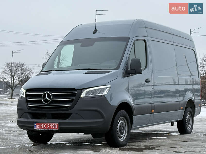 Mercedes-Benz Sprinter 2021