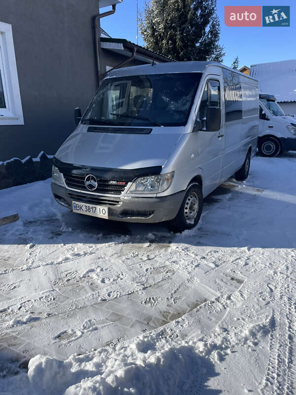 Mercedes-Benz Sprinter 2005 Mercedes-Benz Sprinter 2005