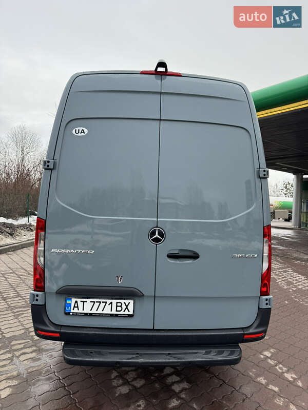 Грузопассажирский фургон Mercedes-Benz Sprinter 2020 в Ивано-Франковске