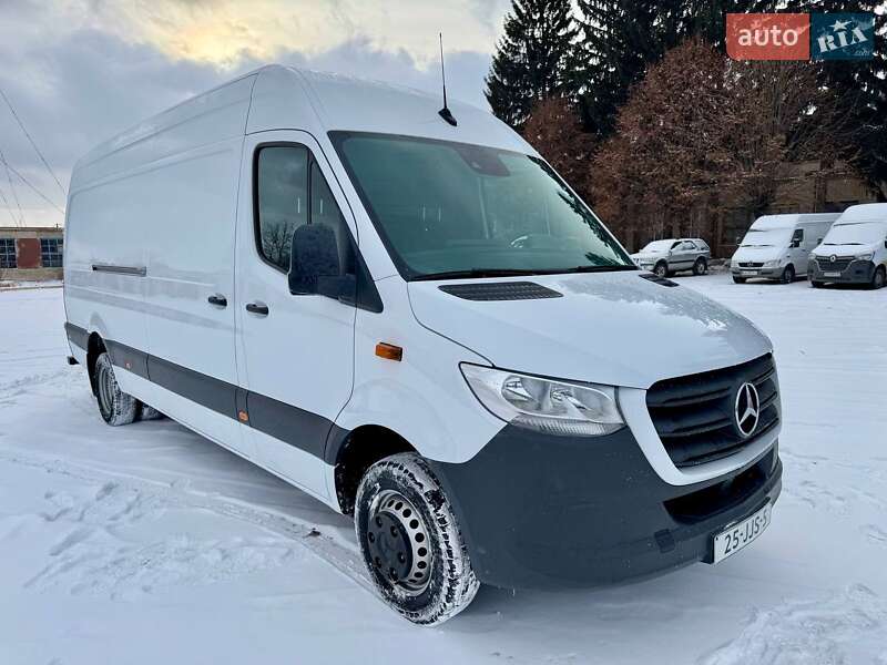Mercedes-Benz Sprinter 2021