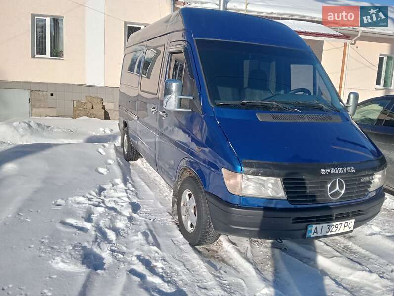 Микроавтобус Mercedes-Benz Sprinter 1997 в Буче