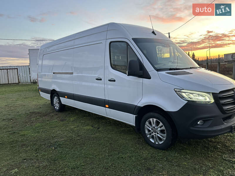 Грузовой фургон Mercedes-Benz Sprinter 2021 в Стрые