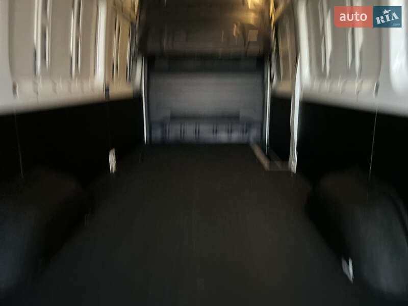 Грузовой фургон Mercedes-Benz Sprinter 2021 в Стрые